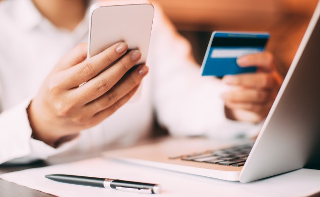 Верховна Рада тимчасово скасовує санкції за прострочення кредитів