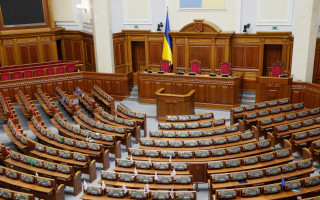 Верховная Рада изменила повестку дня сессии из-за карантина