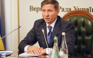 Стало известно, с кем из нардепов контактировал зараженный Сергей Шахов