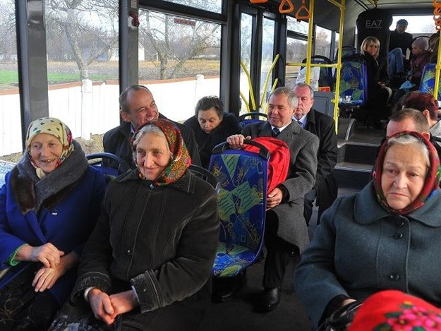 В Черновцах пенсионерам отменили бесплатный проезд из-за коронавируса