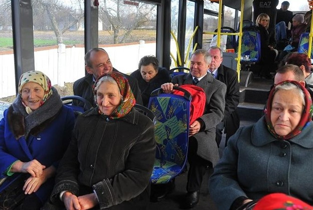 В Черновцах пенсионерам отменили бесплатный проезд из-за коронавируса