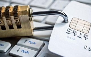 Может ли исполнительная служба наложить арест на счета для выплаты зарплаты