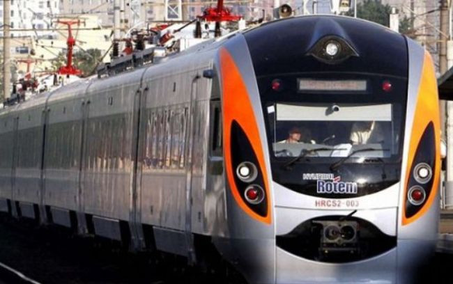 Карантин: українцям назвали спецпотяги, якими з Польщі можна дістатись додому