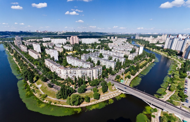 Суд повернув територіальній громаді Києва приміщення на Русанівській набережній