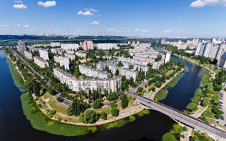 Суд повернув територіальній громаді Києва приміщення на Русанівській набережній