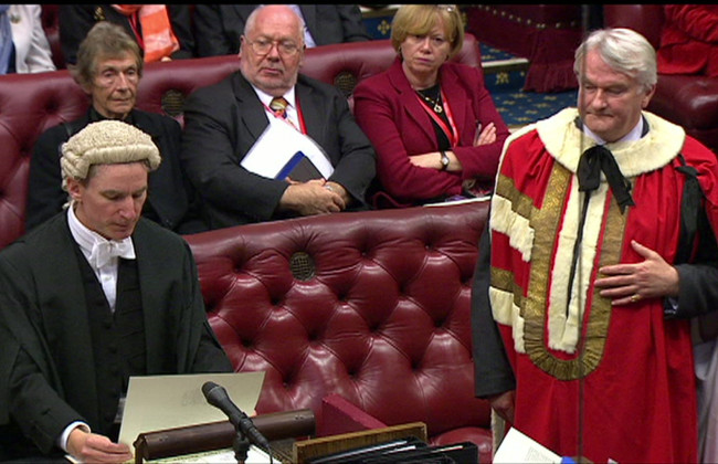 Длительные уголовные процессы в Англии и Уэльсе будут отложены из-за Covid-19