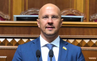 Нардеп Вельможный заявил, что тест на коронавирус был отрицательным