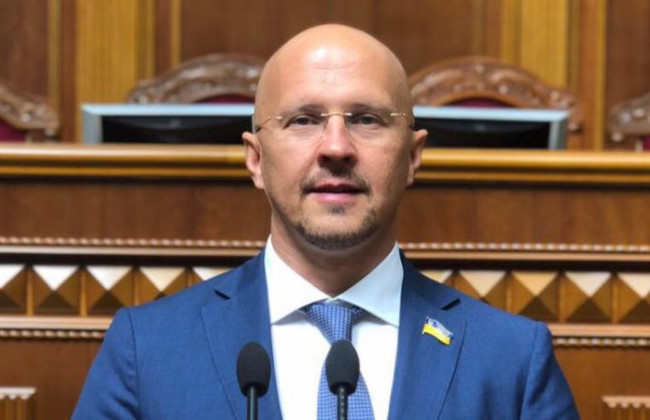 Нардеп Вельможный заявил, что тест на коронавирус был отрицательным