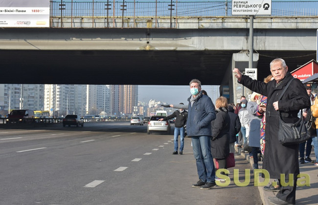 В Киеве ужесточат карантин: в каждой единице транспорта будут дежурить два полицейских