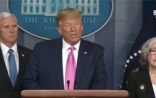 Трамп надеется побороть пандемию COVID-19 в сжатые сроки