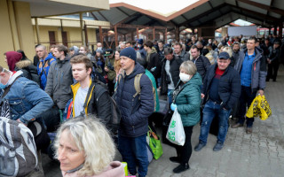 Мэр Перемышля высказался об украинской власти, которая не смогла организовать  нормальное возвращение украинцев домой