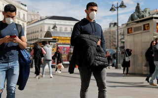 В Испании продлили срок ЧП из-за большого количества смертей
