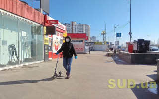 Пустые улицы в разгар рабочего дня: как живет столица в условиях строгих ограничений, фото
