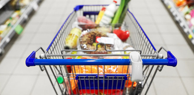 Как правильно распаковать продукты из магазина: Минздрав дал рекомендации