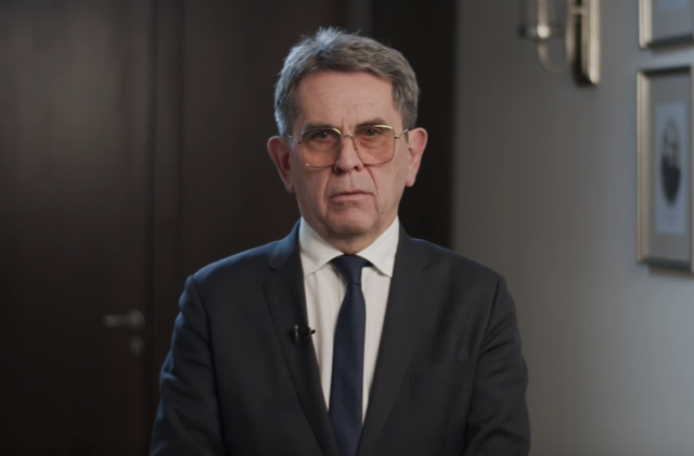 Глава МОЗ потребовал от нардепов пройти тест на коронавирус и ввести ЧП в Украине