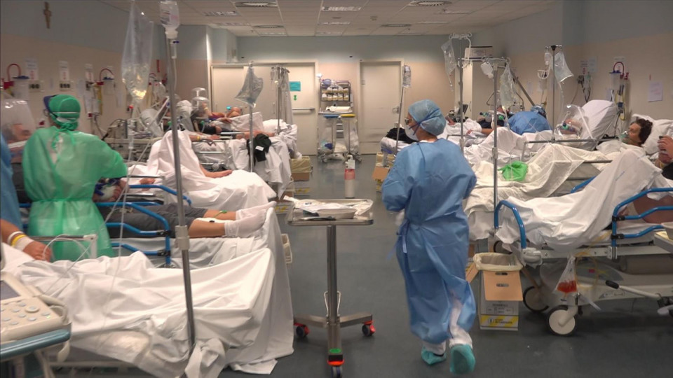 Коронавирус: украинцам показали жуткие кадры из больницы в Италии, фото и видео
