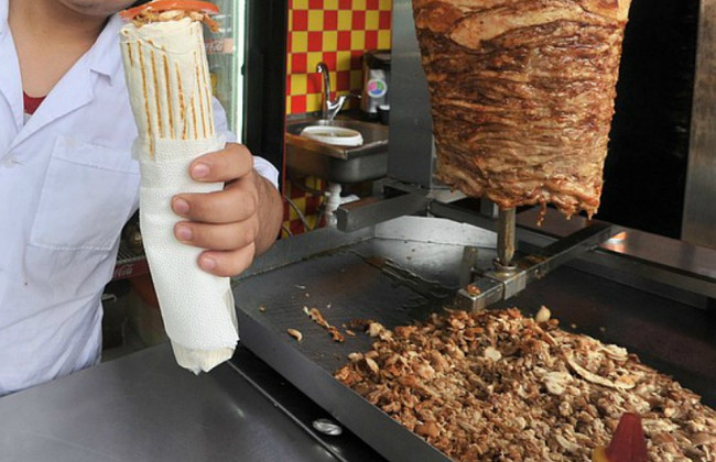 Без шаурмы, кофе и алкоголя на разлив: в Киеве ввели новые ограничения