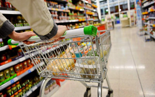 В Україні зросли ціни на продукти: АМКУ попередив харчових ритейлерів
