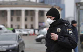 Вказали неіснуючі телефони і адреси: на Харківщині розшукують 10 людей, які втекли від ізоляції