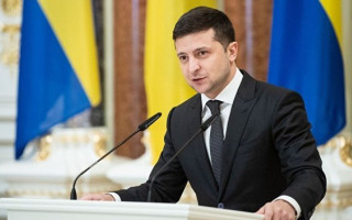 Зеленский собрал глав фракций и групп перед внеочередным заседанием Верховной Рады