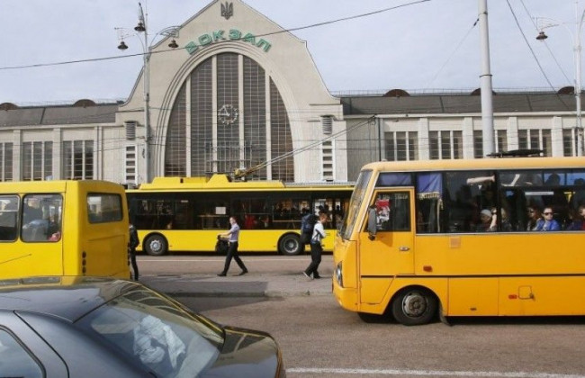 Додаткові маршрути під час карантину в Києві: опубліковано схему