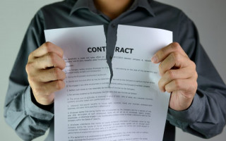 Дистанційна робота: чи зберігаються за працівниками посада, оплата праці та соціальні гарантії