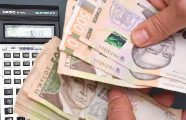 «Каждый судья работает минимум за двоих, поэтому Кабмин решил срезать им ползарплаты», — нардеп