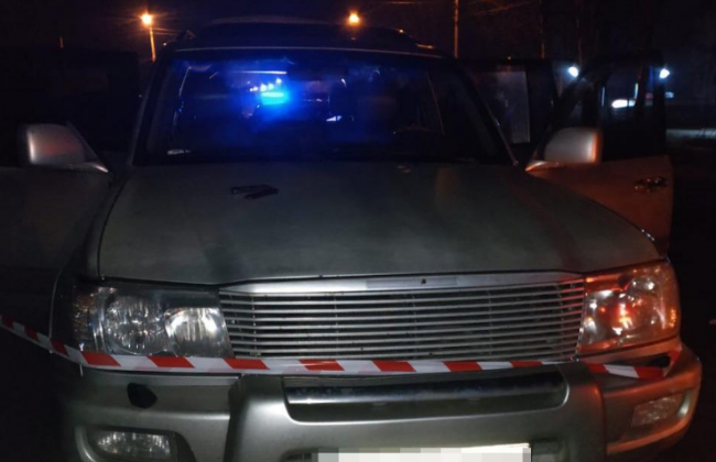 Лежал в багажнике: в Никополе жестоко убили полицейского