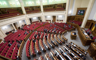 На карантині Верховна Рада працюватиме у режимі роботи в комітетах, комісіях, депутатських фракціях