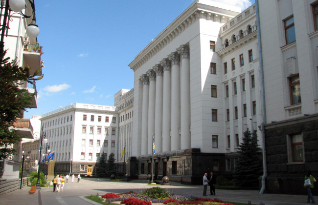 ДУС просить кошти з резервного фонду на аварійні роботи на Банковій