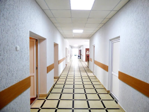На Полтавщині скоїла самогубство головна медсестра лікарні, яка готувалася до прийому хворих на COVID-19