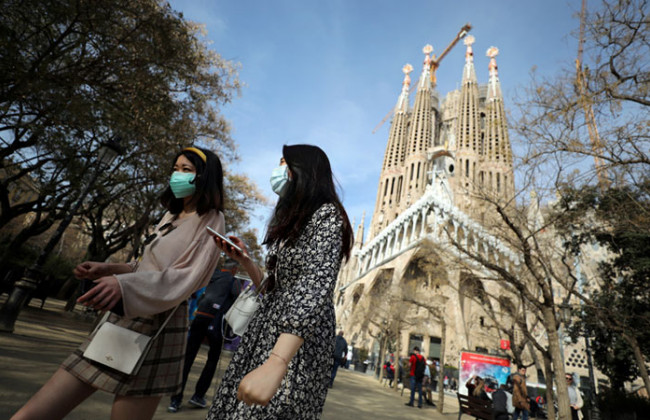 Эпидемия в Испании: количество смертей медленно снижается