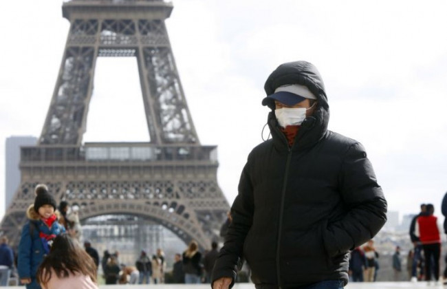 Во Франции массово умирают жители домов пожилых людей