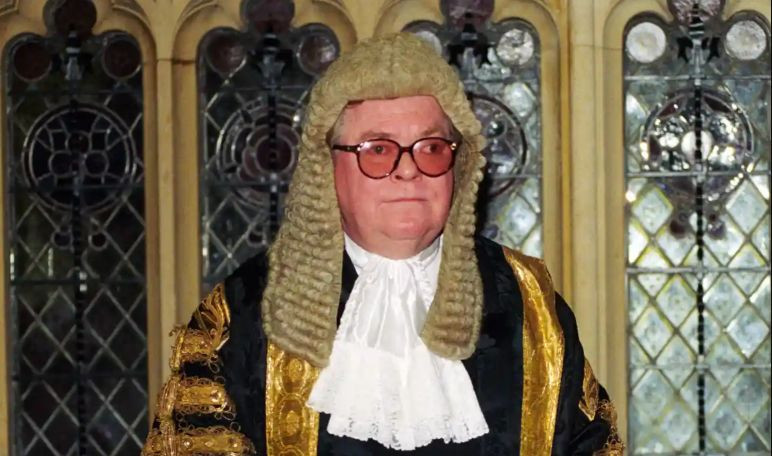 В Великобритании от коронавируса умер один из авторитетных судей в отставке