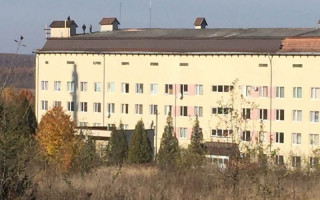 Апарат ШВЛ зламався, а медпрепаратів немає: на Закарпатті б’ють на сполох щодо стану лікарень