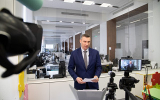 Ситуація з коронавірусом у столиці: Кличко проводить брифінг, трансляція