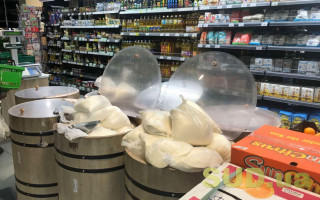 У Києві магазини знизять ціни на продукти першої необхідності: список торгових мереж