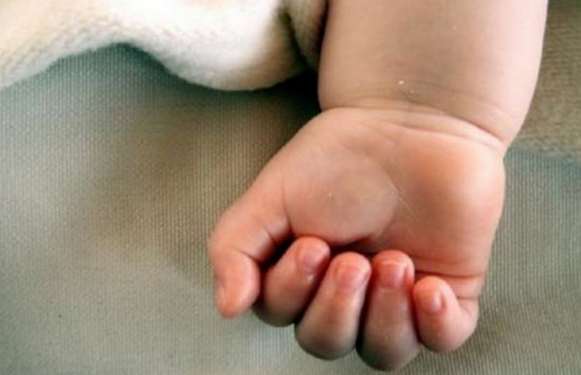 Трагедия в Харьковской области: годовалого ребенка придавила могильная плита