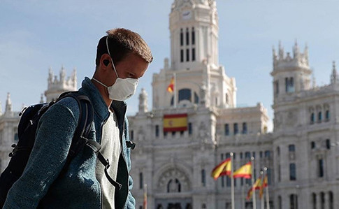 Частичное снятие ограничений в Испании: предприятия возобновляют работу
