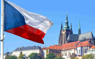 Дозволять весілля та відкриють ринки: як Чехія виходить з карантину