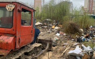 В Киеве бульдозеры разогнали бездомных, чтобы избежать распространения коронавируса