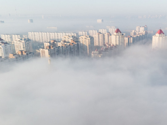 Дымный туман охватил Киев: Евгений Комаровский рассказал, как уберечься от гари