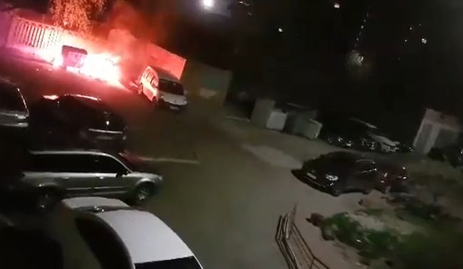 Влаштовують підпали: у столичних вандалів з’явилася нова розвага