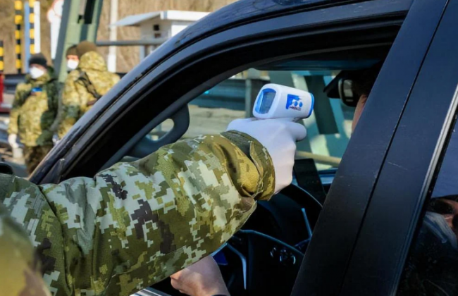 На въезде в Киев исчезли пробки после снятия «пасхальных» блокпостов, фото