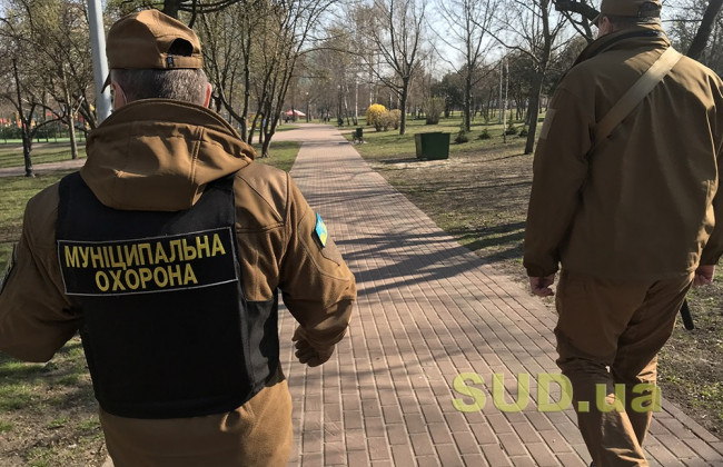 Полиция Киева начала патрулировать кладбища: что случилось