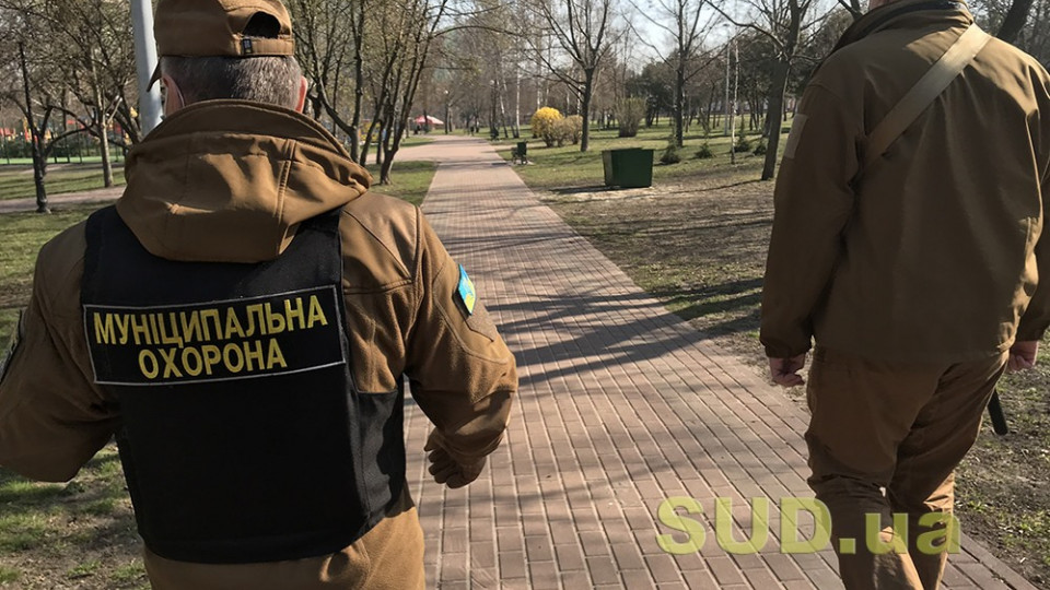 Полиция Киева начала патрулировать кладбища: что случилось