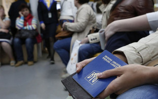 Заробитчане перевели в Украину рекордную сумму