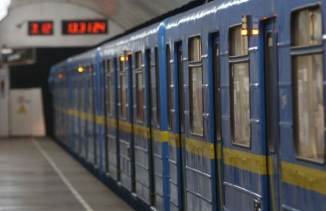 Закриття столичного метро: на Кабмін подали до суду