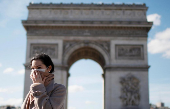 Франція розробляє план послаблення карантину: діяльність підприємств відновиться