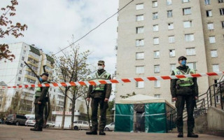 Нацгвардия взяла под охрану «коронавирусное» общежитие под Киевом